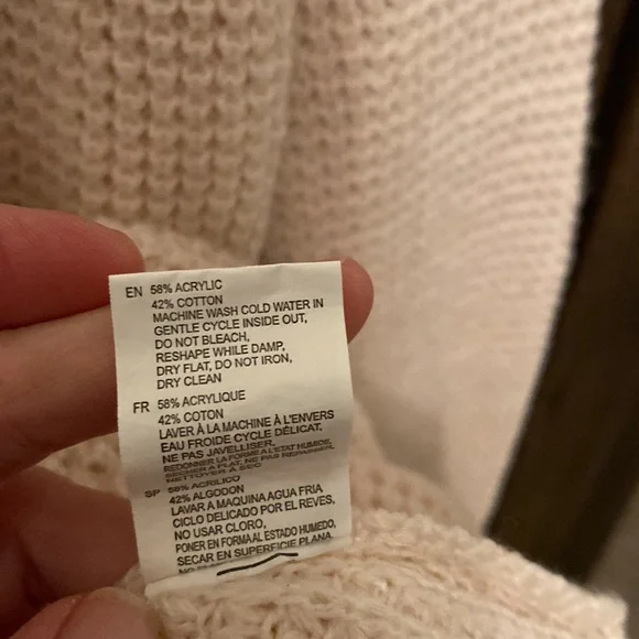 Top - Picture 6 of 8